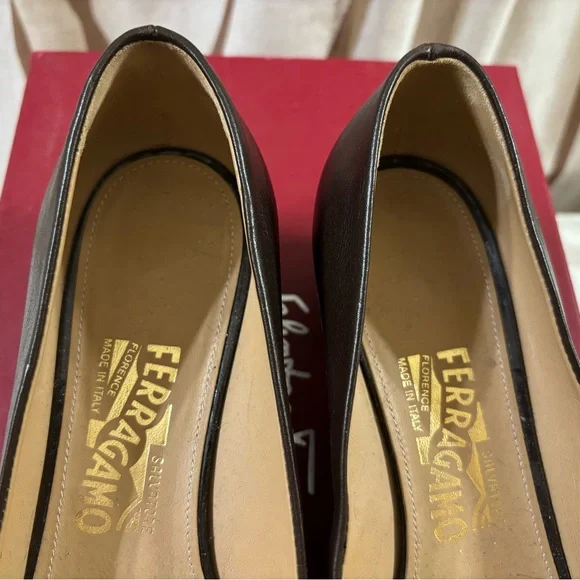 🆕 Salvatore Ferragamo Women's Pumps🥰 - Picture 4 of 10